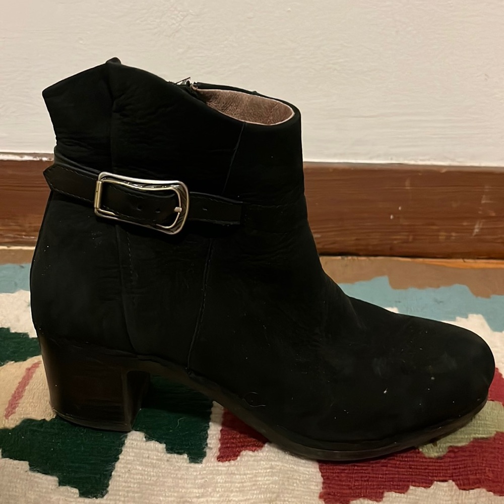 Dansko Hartley Nubuck Black boots size 40 - very lightly worn